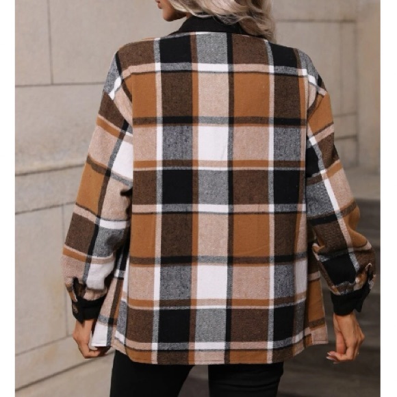 Plaid button down coat - Picture 3 of 6